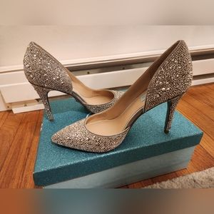 Blue by Betsey Johnson Hazil Pumps, Silver, Size 8.5, Never Worn!